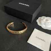 Uubags Chanel Cuff In Metal Gold - 5