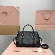 Uubags Miu Miu shiny leather top-handle bag in black 30x22x13cm - 6