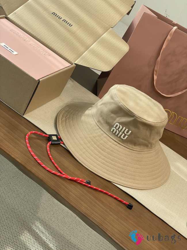 Uubags Miu Miu Denim Hat in Beige/Amaranth - 1