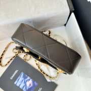 Uubags Chanel 2021 icon quilted chain shoulder bag in black lambskin 19x14x6.5cm - 5