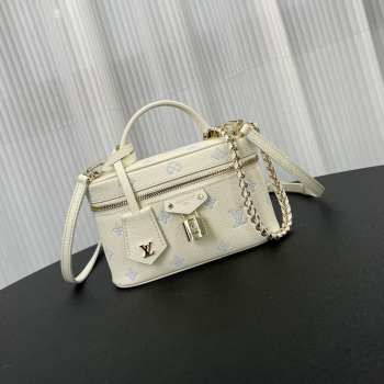 Uubags Louis Vuitton M27744 Vanity Chain Pouch In Milky white Monogram/Blue 19x11.5x6.5cm