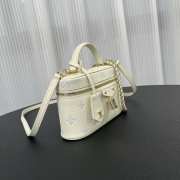 Uubags Louis Vuitton M27744 Vanity Chain Pouch In Milky white Monogram/Blue 19x11.5x6.5cm - 3