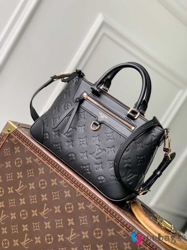 Uubags Louis Vuitton M28511 Skyline PM Bag In Black 28x17.5x10.5cm - 1
