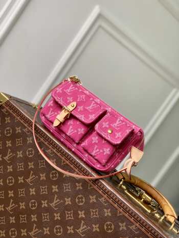 Uubags Louis Vuitton M27602 Cargo Accessory Pouch In Pink 23.5x14x3cm