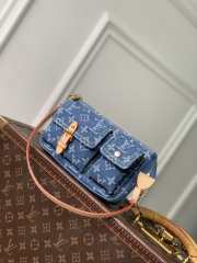 Uubags Louis Vuitton M27602 Cargo Accessory Pouch In Blue Denim 23.5x14x3cm - 1