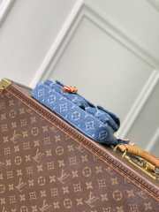 Uubags Louis Vuitton M27602 Cargo Accessory Pouch In Blue Denim 23.5x14x3cm - 5