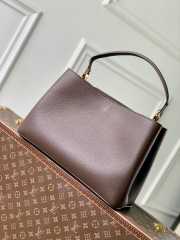 Uubags Louis Vuitton M26259 Capucines BB Taurillon Leather Bag In Dark Chocolate 37.5x15.5x24cm - 5