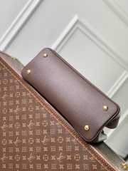 Uubags Louis Vuitton M26259 Capucines BB Taurillon Leather Bag In Dark Chocolate 37.5x15.5x24cm - 4