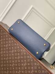 Uubags Louis Vuitton M26259 Capucines BB Taurillon Leather Bag In Navy Blue 37.5x15.5x24cm - 3