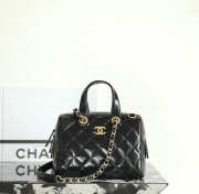 Uubags Chanel Small Bowling Bag In Patent Crumpled Calfskin & Gold-Tone Metal Black 17x21x13cm - 1
