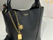 Uubags small Chloe Spin tote bag in black grained leather 18x19x8cm - 4
