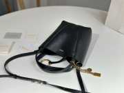 Uubags small Chloe Spin tote bag in black grained leather 18x19x8cm - 2
