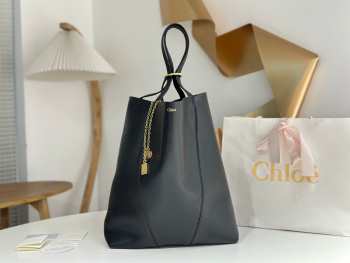 Uubags large Chloe Spin tote bag in black grained leather 35x39x16cm