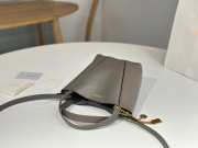 Uubags small Chloe Spin tote bag in grey grained leather 18x19x8cm - 5