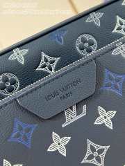 Uubags Louis Vuitton M28618 Trio Messenger Bag Monogram Shadow 25x18.5x7cm - 6