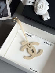 Uubags Chanel Mini Bag Charm Lambskin In Light Beige 7x9.4x0.4cm - 2