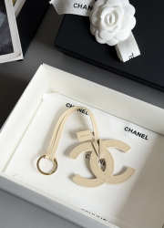 Uubags Chanel Mini Bag Charm Lambskin In Light Beige 7x9.4x0.4cm - 3