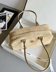 Uubags Chanel Large Bowling Bag Suede Calfskin, Calfskin & Gold-Tone Metal In Light Beige 19x35.5x12.5cm - 2