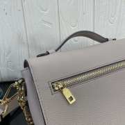 Uubags Louis Vuitton M22735 Oxford bag in light grey 22x16x9.5cm - 4