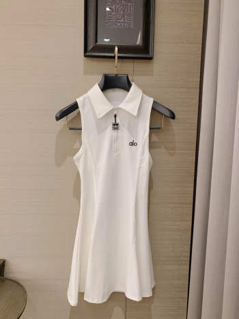 Uubags Alo Tennis Dress In White