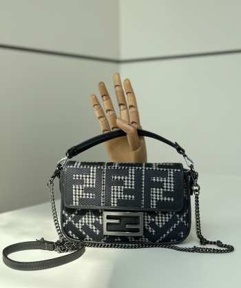 Uubags Fendi Black/ Moro FF Embroidered Canvas Baguette Crossbody Bag 19x5x11cm
