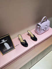 Uubags Gianvito Rossi mules in black 8.5cm - 1
