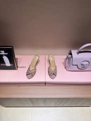 Uubags Gianvito Rossi mules in pink 8.5cm - 5