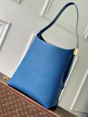 Uubags Louis Vuitton M24856 MM Low Key Hobo Bag In Blue 31x35x18cm - 3