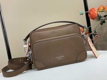 Uubags Louis Vuitton M14682 Nil Bag Dark Brown 25x17.5x11cm