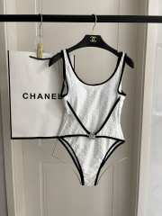 Uubags Chanel 27 swimsuit in white  - 1