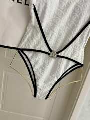 Uubags Chanel 27 swimsuit in white  - 5
