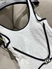 Uubags Chanel 27 swimsuit in white  - 4
