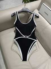 Uubags Chanel 27 swimsuit in black - 2