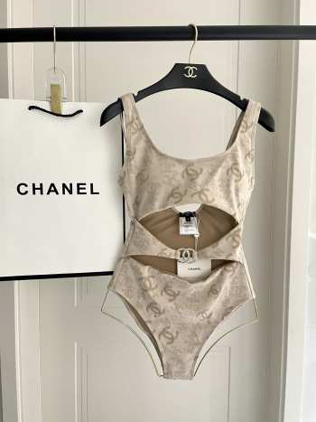 Uubags Chanel swimsuit 28 in beige