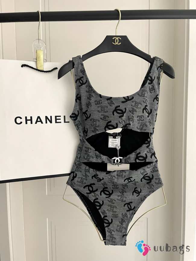 Uubags Chanel swimsuit 28 in dark grey - 1