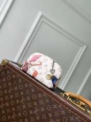 Uubags Louis Vuitton M28956 Pochette Cosmétique PM Monogram Dune Linen-and-cotton Coated Canvas 19x12x6cm - 1