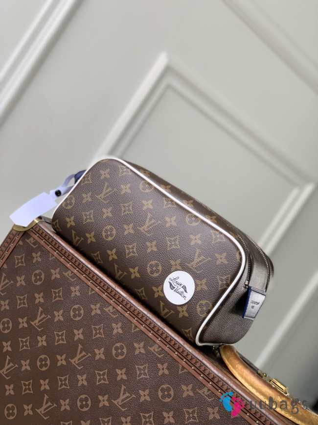 Uubags Louis Vuitton M28371 Mini Dopp Kit Monogram Coated Canvas 28x15x16.5cm - 1