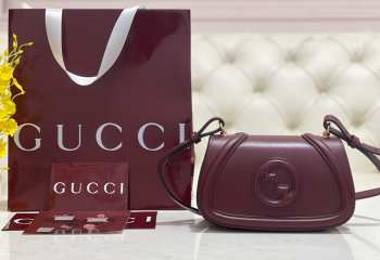 Uubags Gucci Blondie small top handle bag in red leather 21.5x11x8cm
