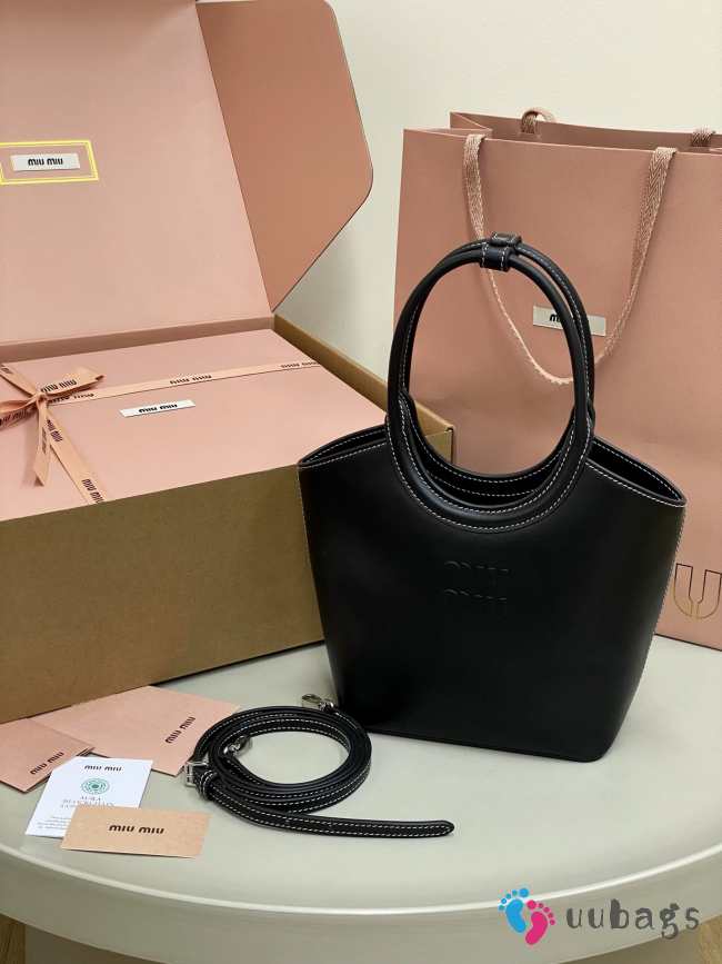 Uubags Miu Miu Ivy Leather Handbag In Black 19x17x8cm - 1