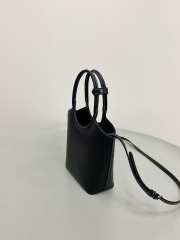 Uubags Miu Miu Ivy Leather Handbag In Black 19x17x8cm - 5
