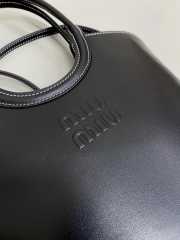 Uubags Miu Miu Ivy Leather Handbag In Black 19x17x8cm - 4