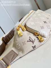Uubags Louis Vuitton M29274 Rush Bumbag In Sand beige 30x15x8cm - 5