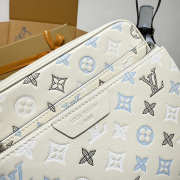 Uubags Louis Vuitton M28854 Trio Messenger Bag In Ecru White 25x18.5x7cm - 5