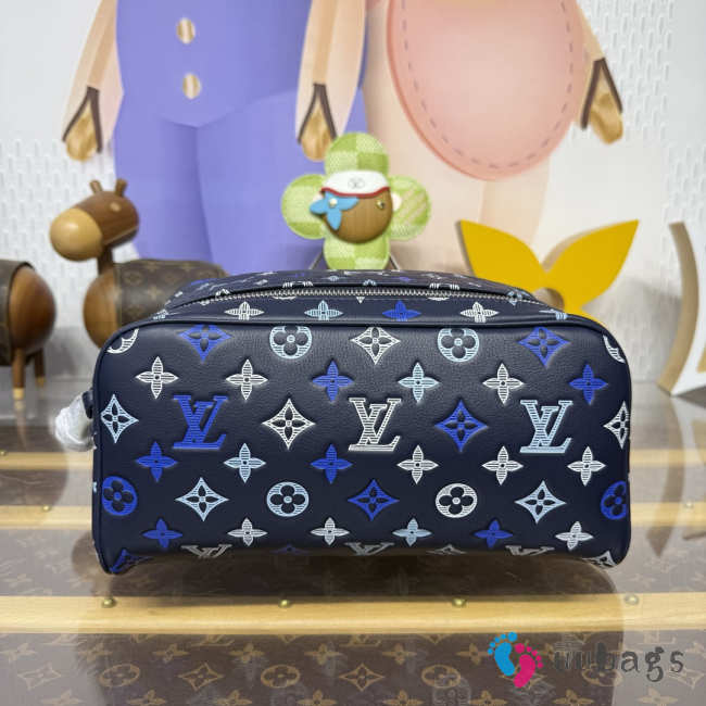 Uubags Louis Vuitton M59478 Dopp Kit D16 In Navy Blue 28x15x16.5cm - 1