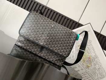 Uubags Goyard Capetien messenger MM bag in black 26x13x39cm