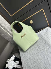 Uubags Chanel AS6132 small shopping bag calfskin and gold-plated metal in green mint 27.5x21x10cm - 3