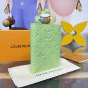 Uubags Louis Vuitton M27678 Passport Cover In Apple Green 10x14x2.5cm - 6