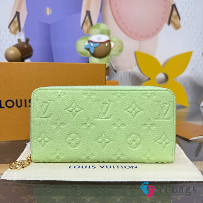 Uubags Louis Vuitton M27715 Zippy Wallet In Apple green 19.5x10.5x2.5cm - 1