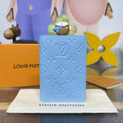 Uubags Louis Vuitton Passport Cover Monogram Empreinte Leather In Grape Blue 10x2.5x14cm - 1