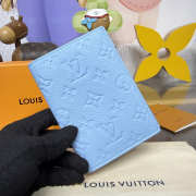 Uubags Louis Vuitton Passport Cover Monogram Empreinte Leather In Grape Blue 10x2.5x14cm - 2